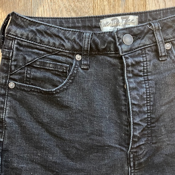 Free People CRVY Vintage High-Rise Shorts - Picture 2 of 6